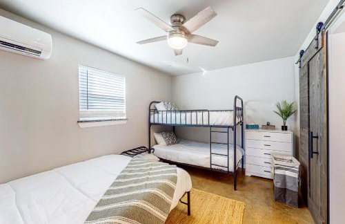 Steps to Lake Eufaula Home with Fire Pit and BBQ - Foto 14