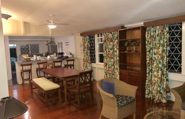 The Denison Cottage - Photo 3