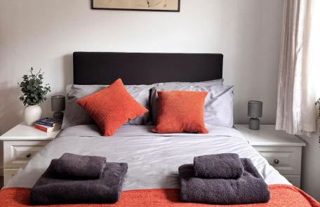 Peace and comfort in town house close to station - Foto 19