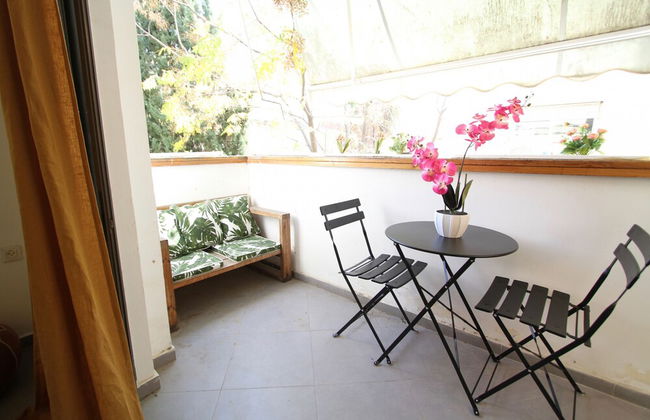 Design & Balcony in City Center by FeelHome - Foto 26