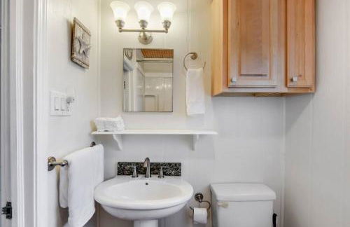 Cozy cottage by the Sea -near downtown with patio! - Foto 17