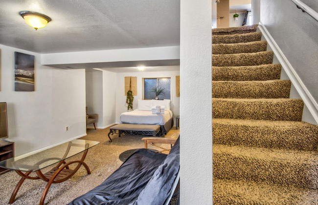 4 BR Country Home In Suburbs W/trails & Parks - Foto 9