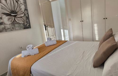 Bungalow with Private Pool 15 Minutes from the Sea- La Siesta - Foto 13