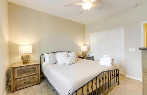 Resort Pools and More Perks! 55 and Goodyear Escape - Foto 19