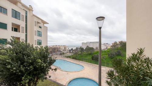 Atlantic Ocean 2BDR with Pool by LovelyStay - Foto 2