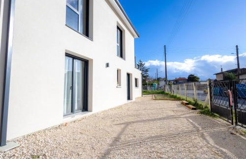 Maison moderne et spacieuse avec jardin à Pessac - Foto 39