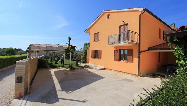 Apartment in Fazana With Garden & Terrace - Foto 3, Recepción