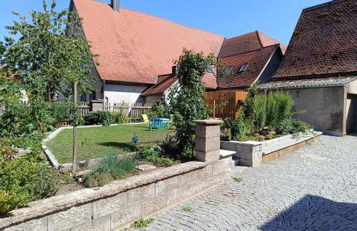 Ferienhaus Mitteldachstetten, ruhige Lage, kostenlos parken, WLAN free - Foto 2