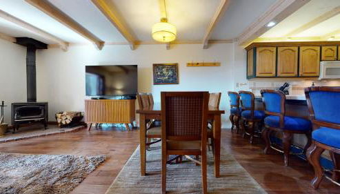 Walk to Lift Updated 2 Bedroom 2 and a Half Bathrooms 1849 Condos 209 Steps to Canyon Lodge Sleeps 6 - Foto 2