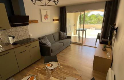 Studio sur le Domaine du Golf de Pont Royal - Foto 2