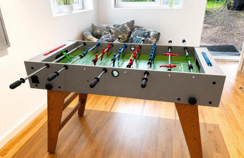 North London A spacious 7 bedroom house accommodating up to 18 people complete with own gym and table tennis - Foto 23