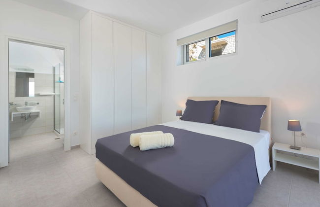 Villa in Rhodes With Infinity Pool & BBQ - Foto 7