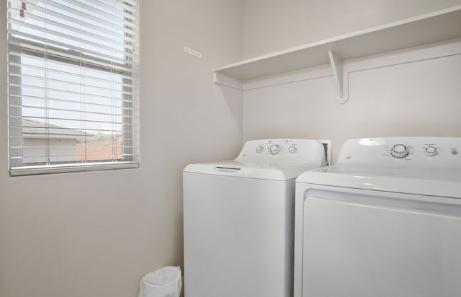 All Inn the Family - Photo 32