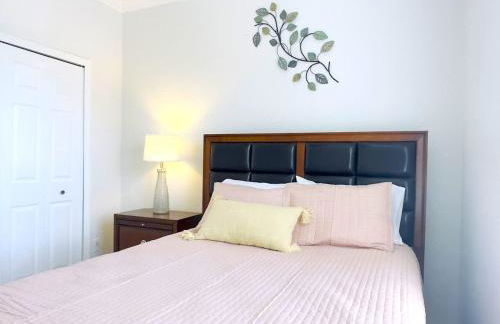 Modern 4BR Home in Regal Palms Resort near Disney - Foto 31