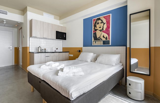 Bob W Chueca - Foto 20