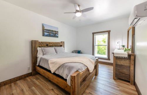 Oasis at Barkley + Hot tub! - Foto 26