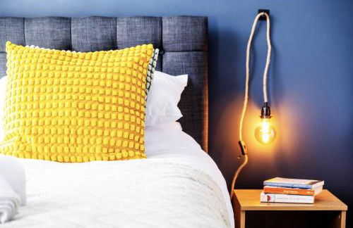 4 Bedroom Stylish House in Central Redditch - Foto 4