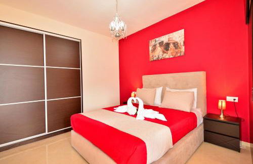 Luxury Suites in Stavromenos - Photo 11