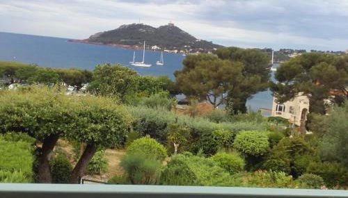 appartement vue mer piscines parking LES CORAUX AGAY PLAGE - Foto 3, Garden view