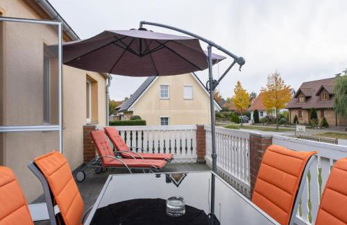 Cozy Coastal Escape with Garden - Foto 10