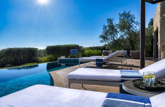 Captivating 5br Pool Villa Close Navarino Golf - Foto 28