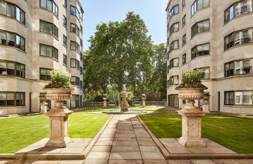 Arlington House Apartments - Photo 10