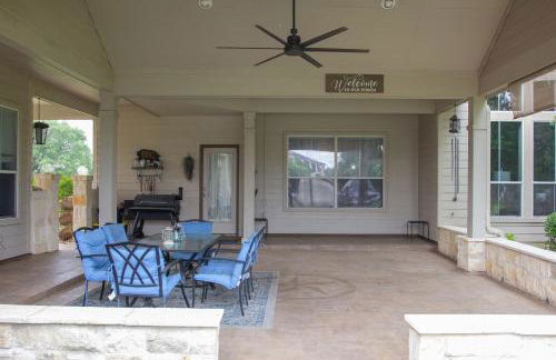 Hill Country Haute n Haus Relax and Renew - Photo 8