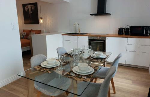 Le Bompard 50 m2 Villa Art Déco Plein centre avec jardin - Photo 5