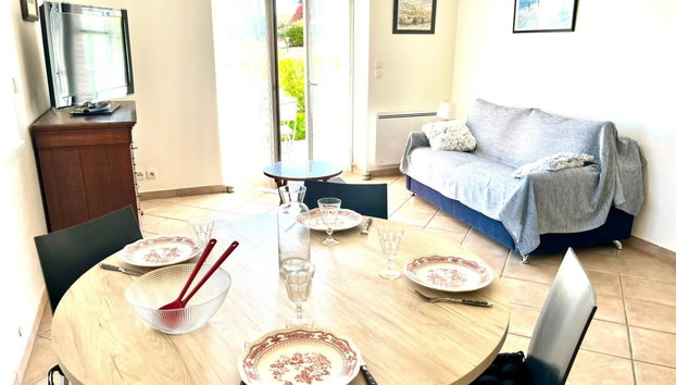 Apartment Le Parc du Prieuré by Interhome - Foto 5, Kitchen / Dining Room