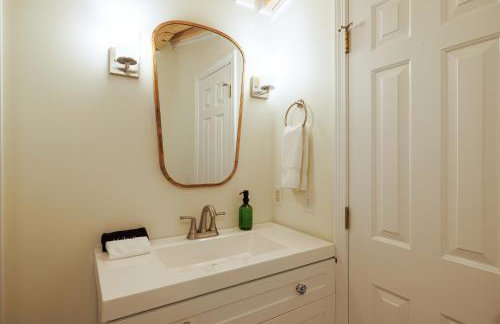 Top Floor Condo w/ Ocean Views [Admirals Quarters] - Foto 6