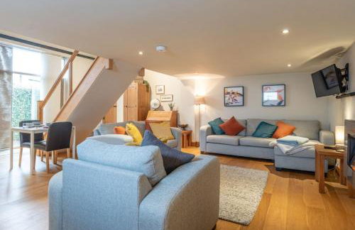 The Coach House - Cosy Retreat in Warwickshire! - Photo 31