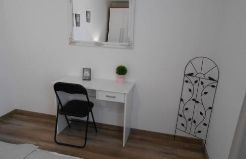 The Golden Well - Foto 39