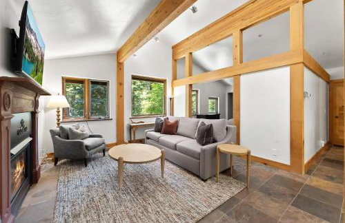 Carpe Montem - Modern, Views, Large Deck, Hot Tub, Private - Foto 35