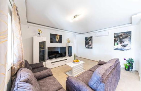 Beautiful Home In Ugljane With Wifi - Foto 25