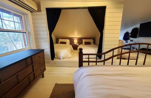 127 Hwy 71 Main House - Photo 34