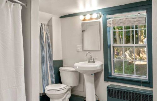 5BR Minutes to Salem|Historic Downtown Beverly - Photo 27