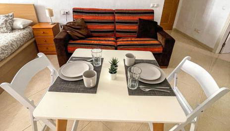 Estudio in City Center Málaga! - Photo 2