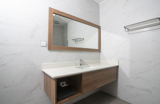 Tanzanite Serviced Apartment - Photo 34