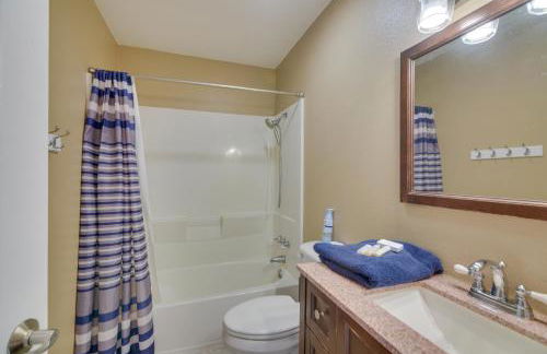 Cozy Red Feather Lakes Retreat with Deck and Yard - Foto 21