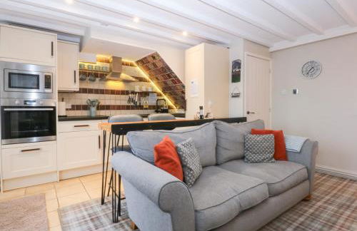 Pine Cottage - Photo 3