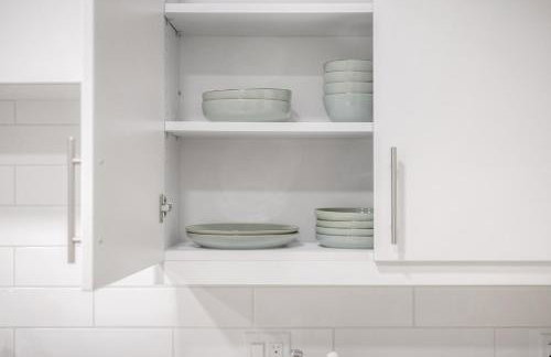 Luxury 1BR Newport Beach Condo with Pool and Gym - Foto 17