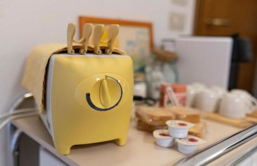 Ca' Spadoni, centro storico, piano terra, ingresso indipendente, teatro, parcheggio, - Foto 33