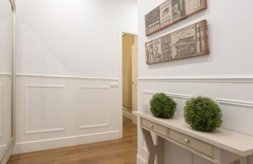 Enjoybcn Coliseum Apartments - Photo 142