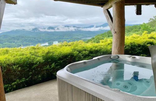 LUXURIOUS TN Mtn Lodge- Sleeps 22+, Hiking & Lake - Photo 49