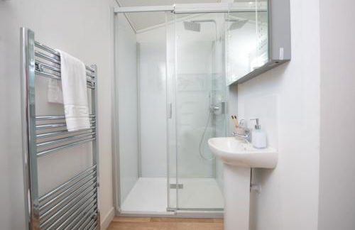 Periwinkle Lodge, 3 Roadford Lake Lodges - Foto 17