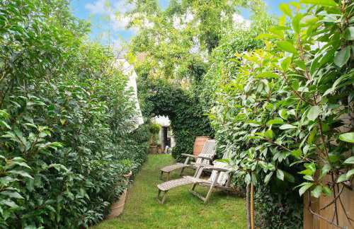 Little House - Photo 9