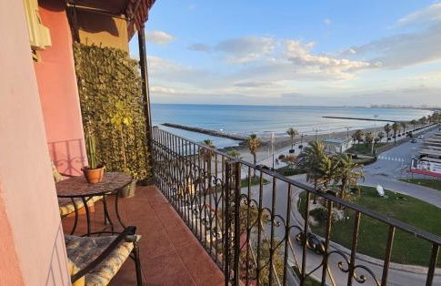 Ático dúplex con vistas al mar - Foto 19