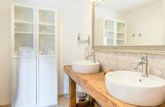 La Bastide du Père Mathieu Jacuzzi couvert et Piscine - Foto 36