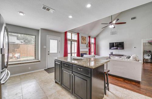 6 Mi to Dtwn! Family Home with Pool in Carrollton - Foto 12