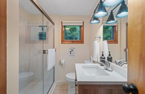 Intimate Cabin Private Dock - Photo 21